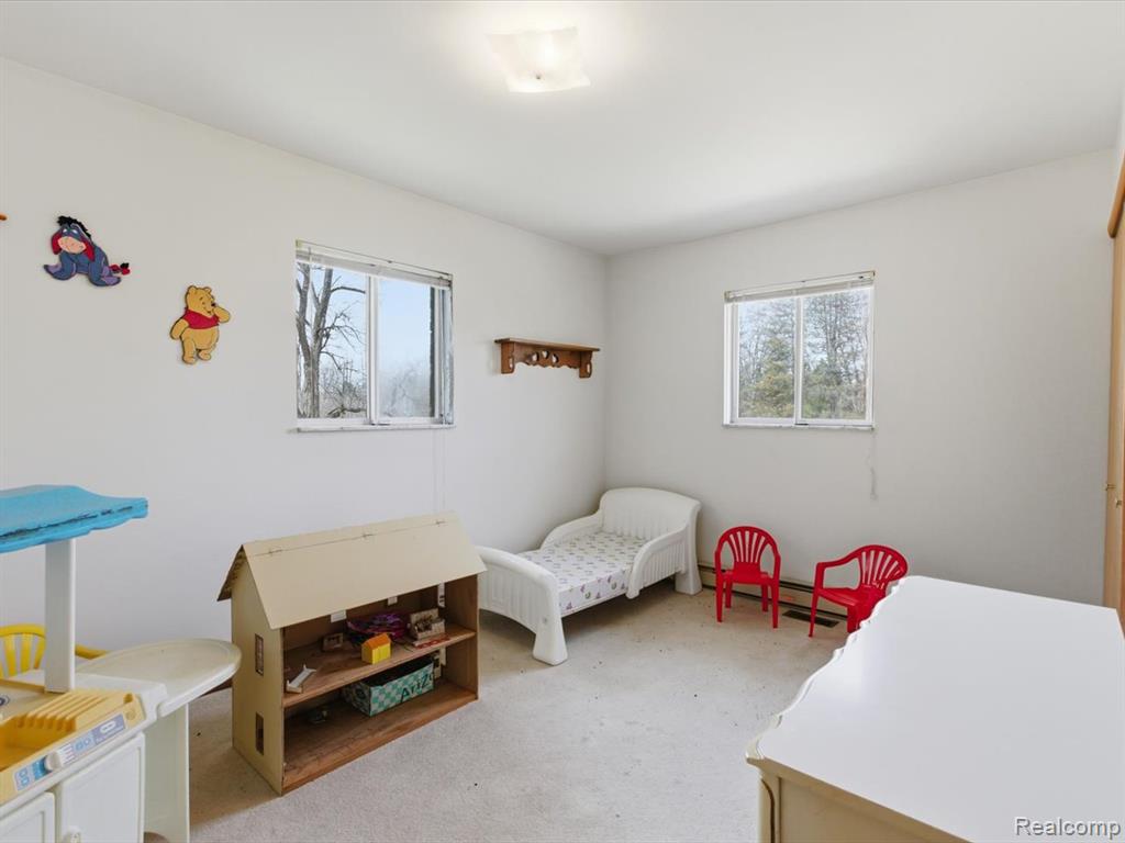 9190 Bryce Road Avoca, MI 48006 - Photo 14 of 46