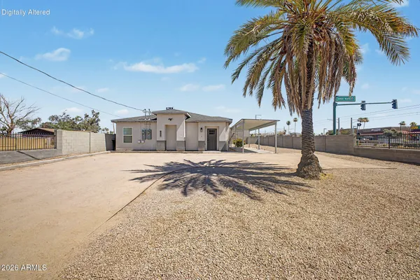 $820,000 | 1908 West Lawrence Road, Unit 1&2, Phoenix, AZ 85021