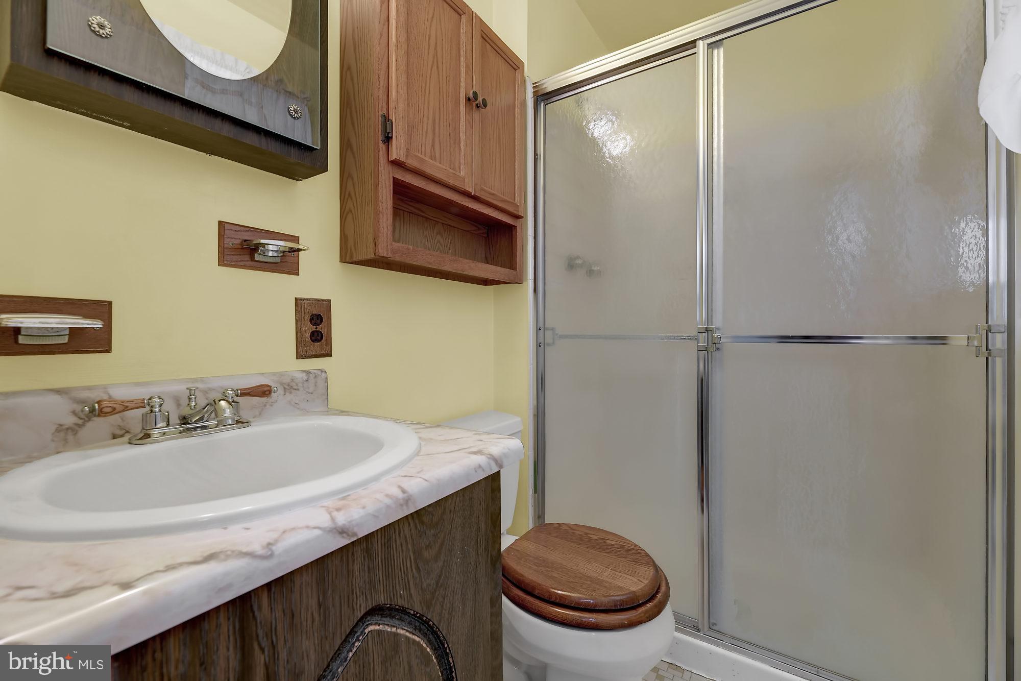 9107 Santa Rita Road Baltimore, MD 21236 - Photo 11 of 21 Master BATH