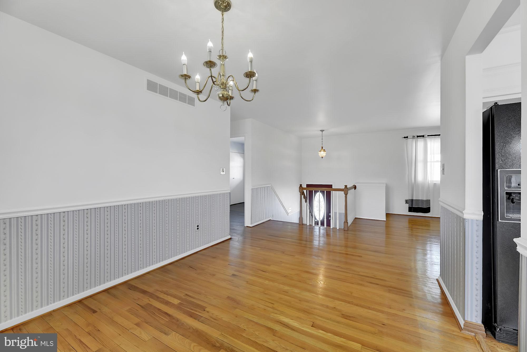 9107 Santa Rita Road Baltimore, MD 21236 - Photo 6 of 21 Formal dining room off kitchen