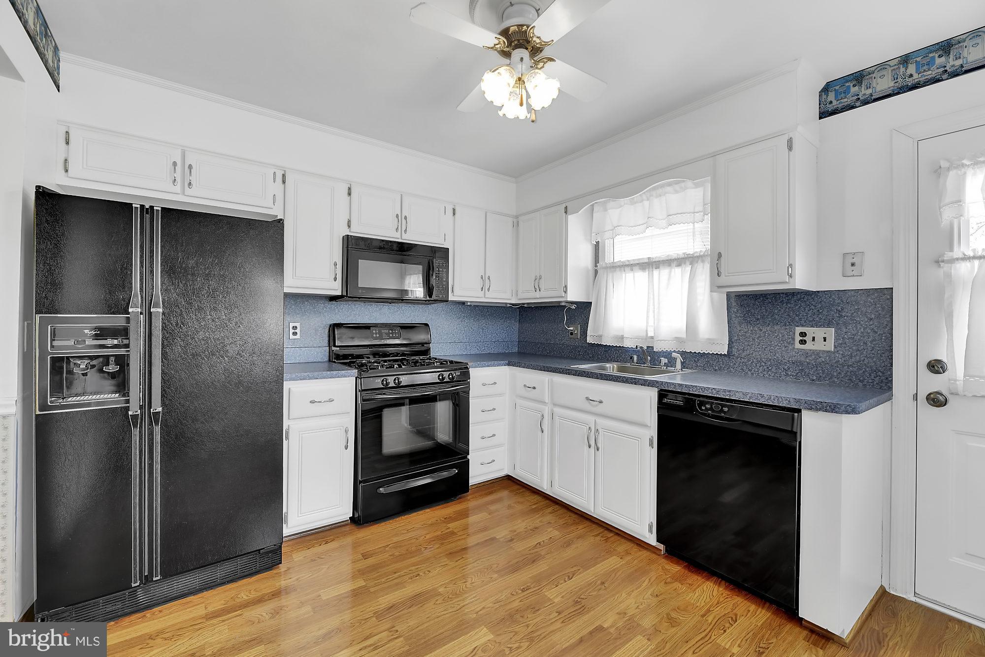 9107 Santa Rita Road Baltimore, MD 21236 - Photo 7 of 21 All appliances included