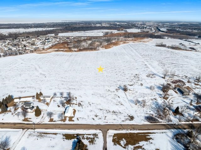 3700 Luxemburg Road Green Bay, WI 54229 - Photo 11 of 60