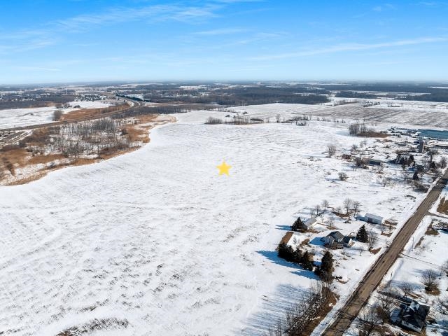 3700 Luxemburg Road Green Bay, WI 54229 - Photo 12 of 60