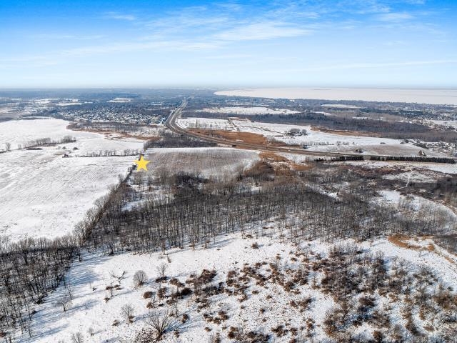 3700 Luxemburg Road Green Bay, WI 54229 - Photo 24 of 60