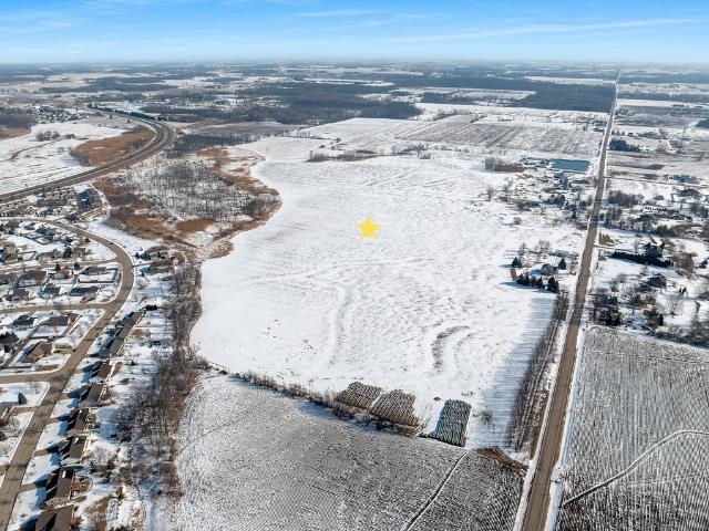 3700 Luxemburg Road Green Bay, WI 54229 - Photo 3 of 60