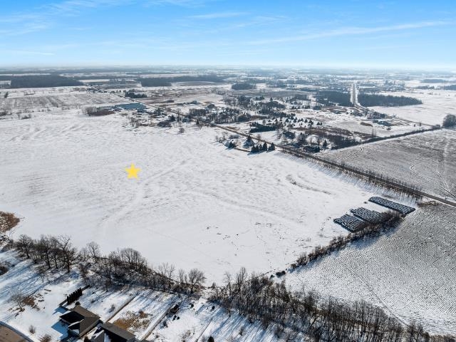 3700 Luxemburg Road Green Bay, WI 54229 - Photo 6 of 60