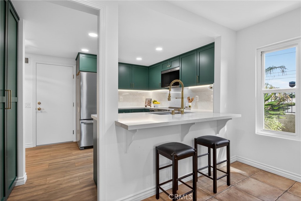 23102 Kimmore Terrace Valencia, CA 91355 - Photo 7 of 45 Kitchen