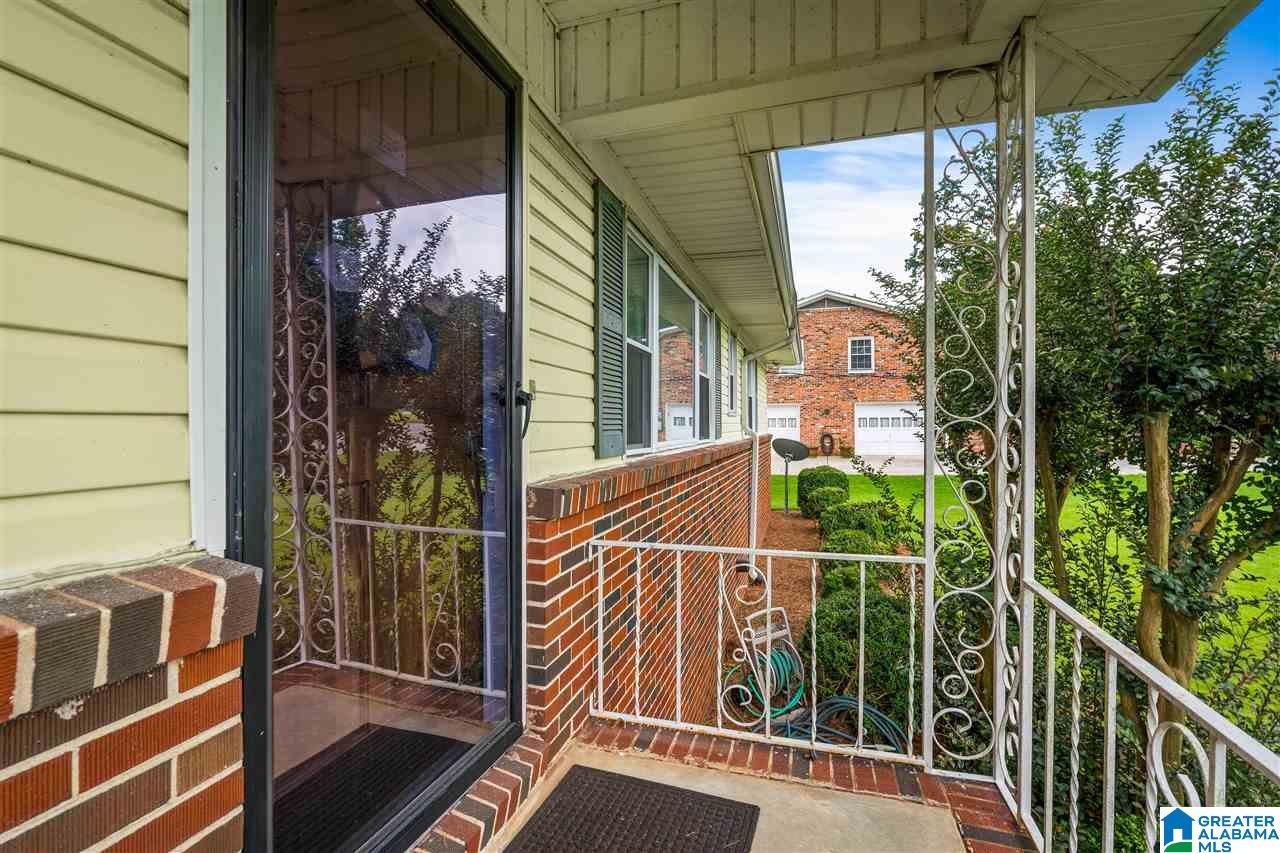 629 South Sanders Road Birmingham, AL 35226 - Photo 4 of 31