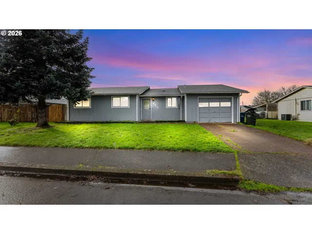 $365,000 | 455 Crona Street, Junction City, OR 97448