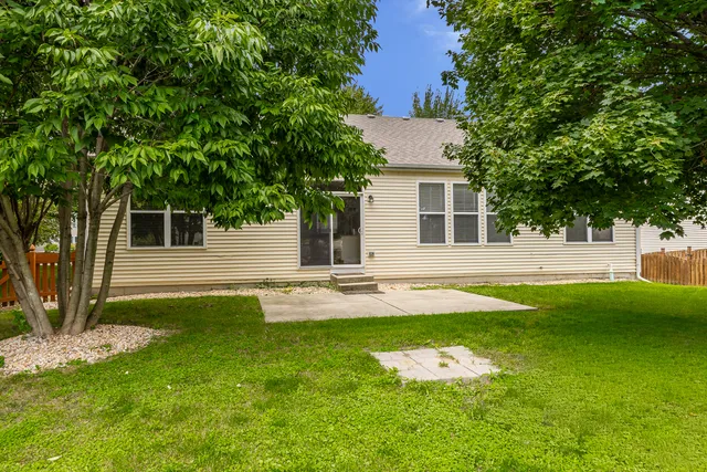 $494,900 | 11723 Heritage Meadows Drive, Plainfield, IL 60585