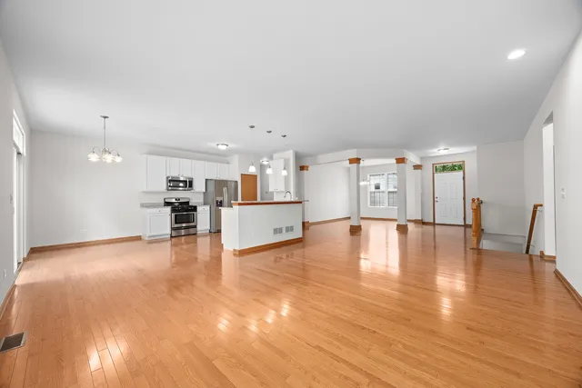 $494,900 | 11723 Heritage Meadows Drive, Plainfield, IL 60585