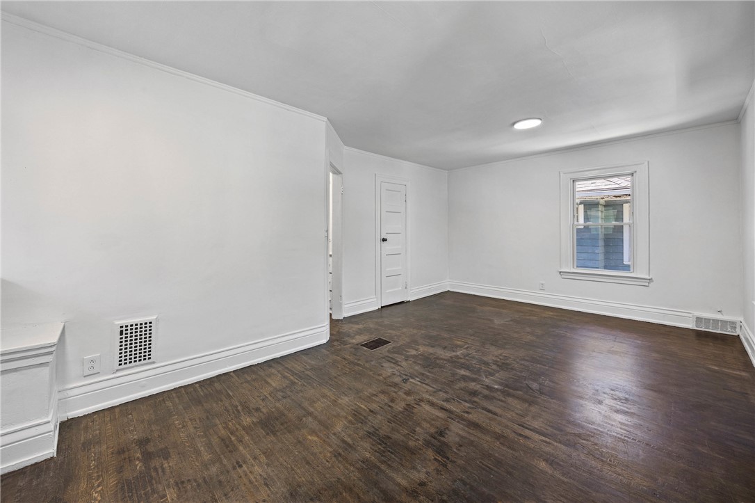 443 Melville Street Rochester, NY 14609 - Photo 27 of 42