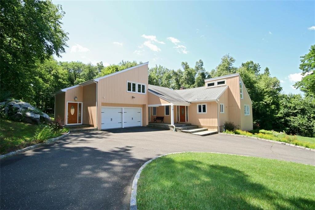 28 Laurel Hill Road Ridgefield, CT 06877 - Photo 1 of 1