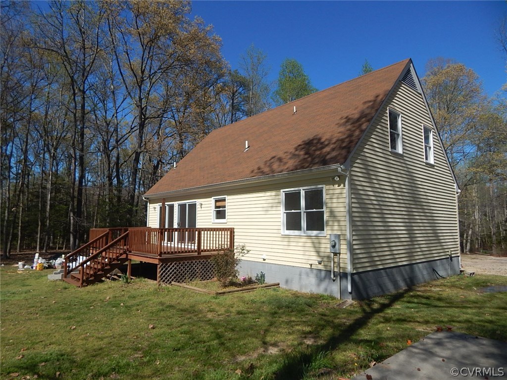 405 Smithfield Road St. Stephens Church, VA 23148 - Photo 4 of 28 Gallery Image 4