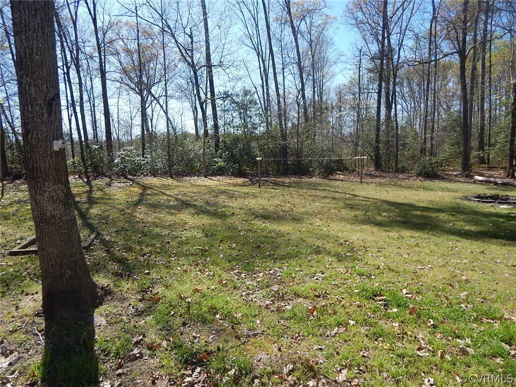 405 Smithfield Road St. Stephens Church, VA 23148 - Photo 5 of 28 Gallery Image 5