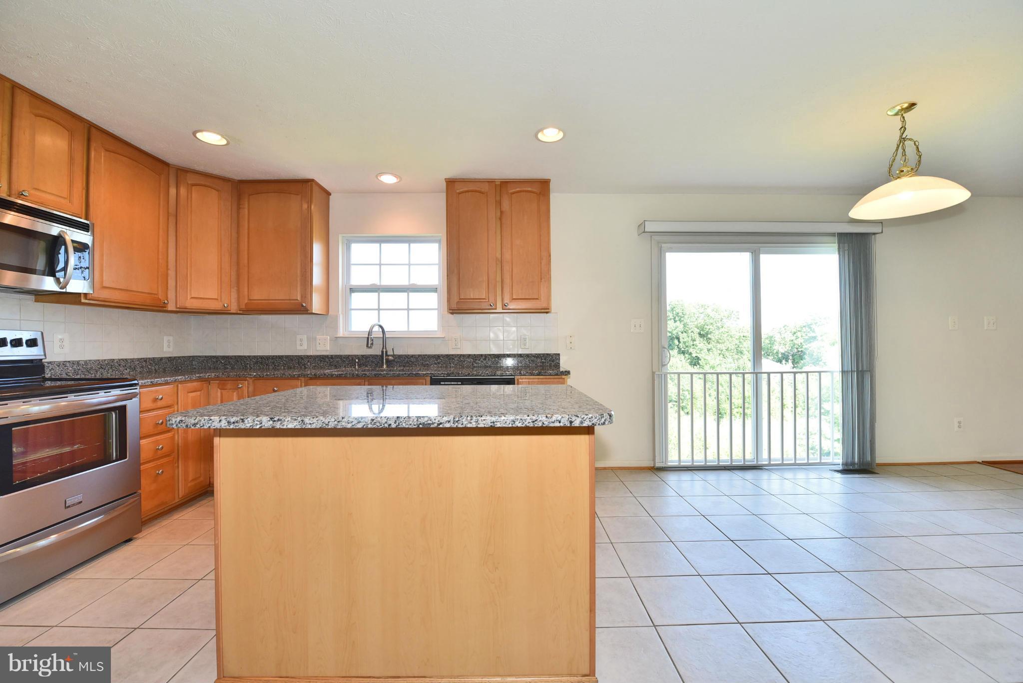 4634 Riddle Drive Baltimore, MD 21236 - Photo 7 of 25 Kitchen