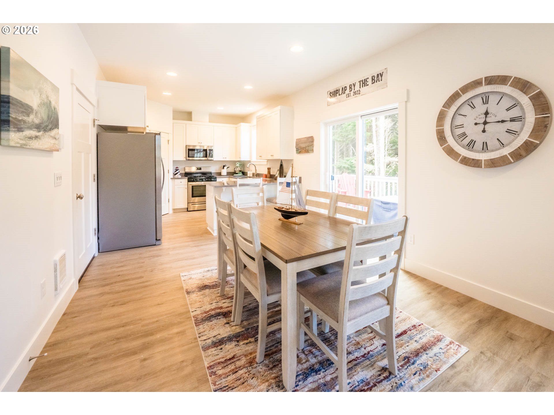 4153 Southeast Inlet Avenue Lincoln City, OR 97367 - Photo 14 of 48