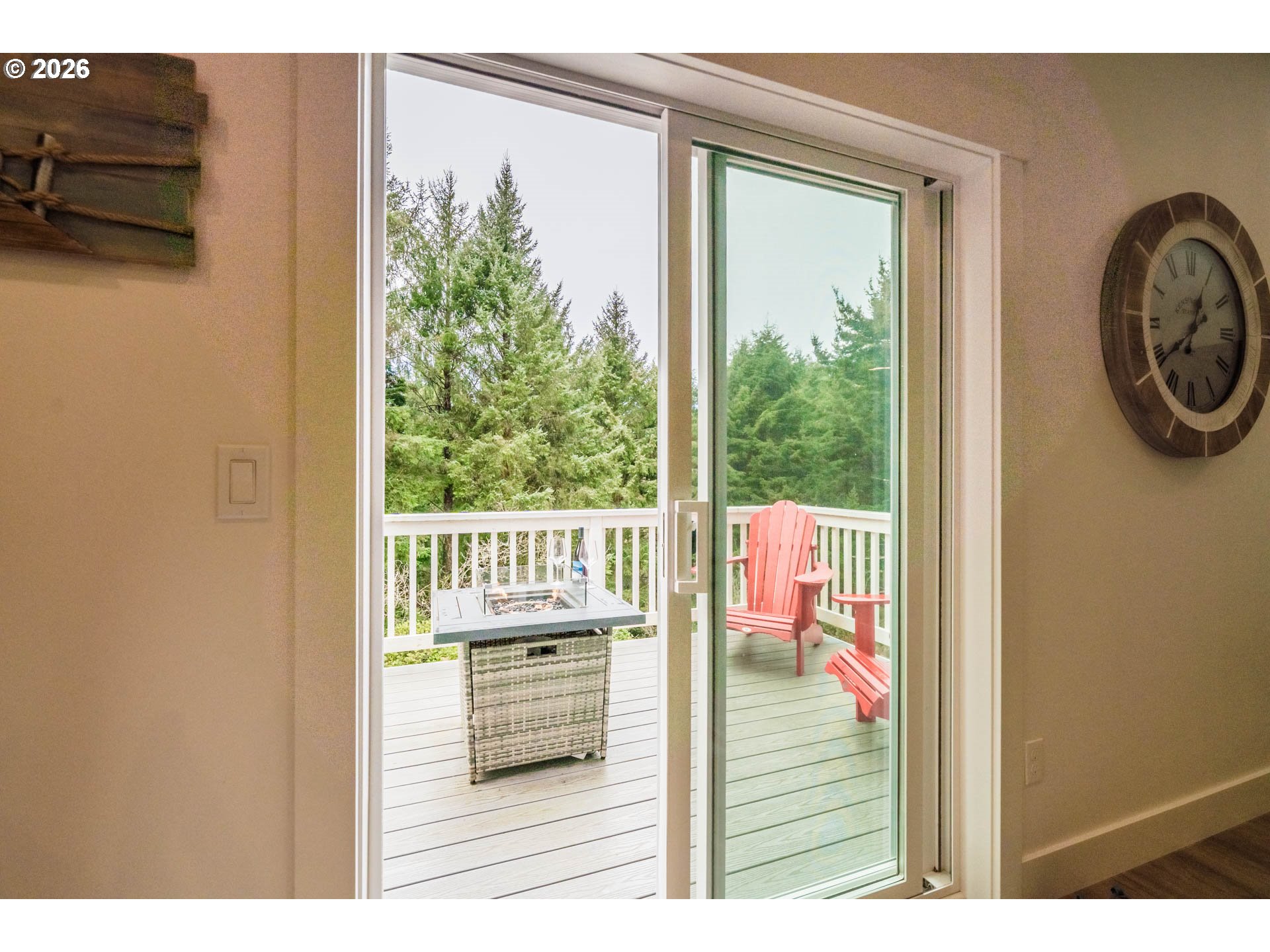 4153 Southeast Inlet Avenue Lincoln City, OR 97367 - Photo 15 of 48