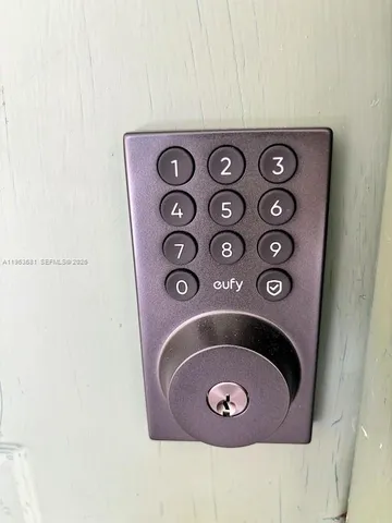 $2,275 | 460 South Park Road, Unit 6303, Hollywood, FL 33021