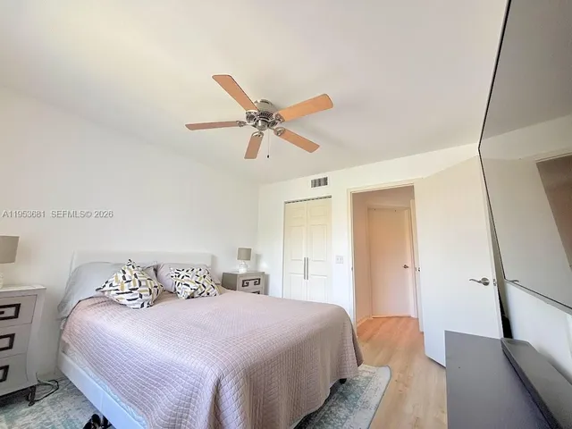 $2,275 | 460 South Park Road, Unit 6303, Hollywood, FL 33021