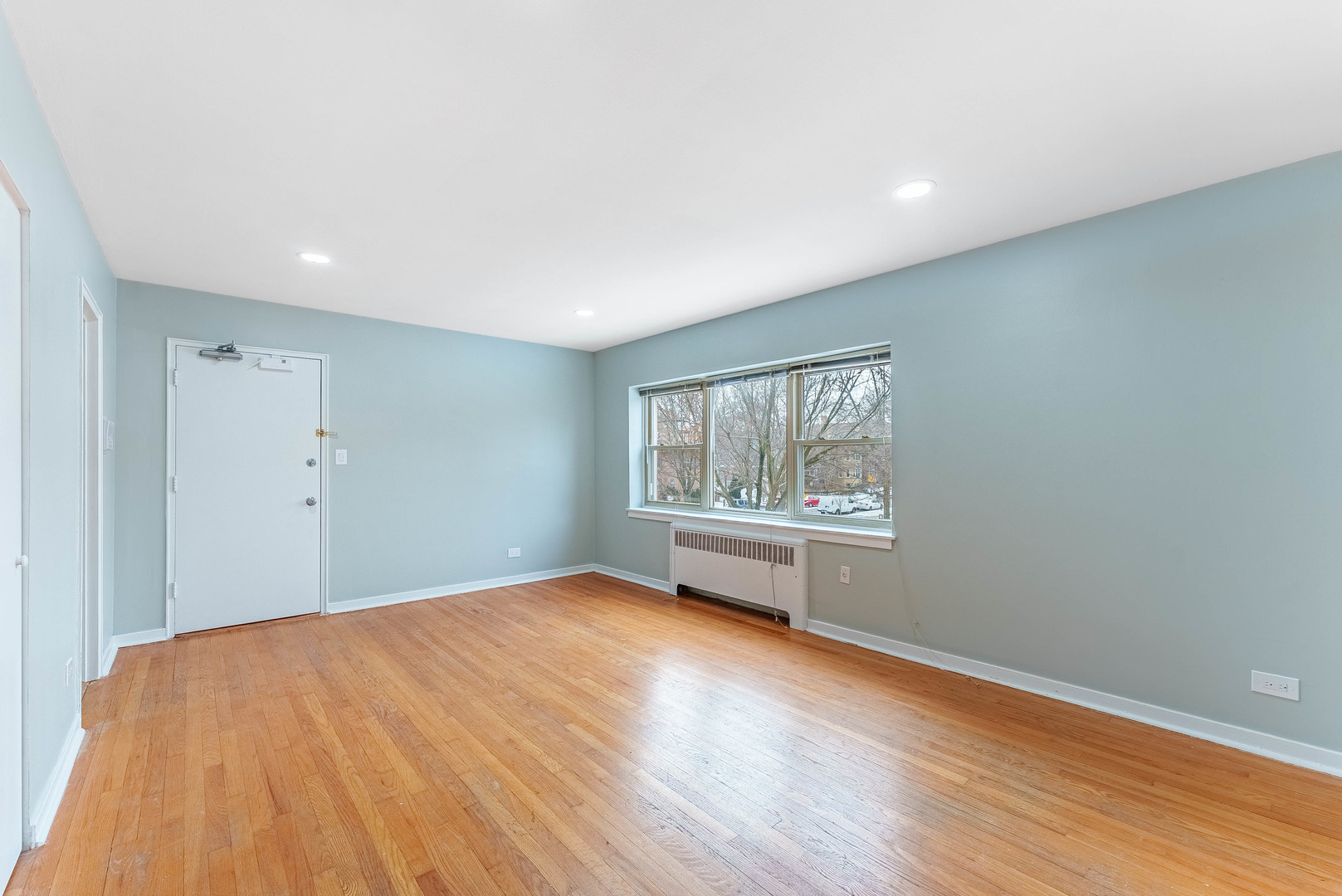 205 Custer Avenue, Unit 2 Evanston, IL 60202 - Photo 15 of 21