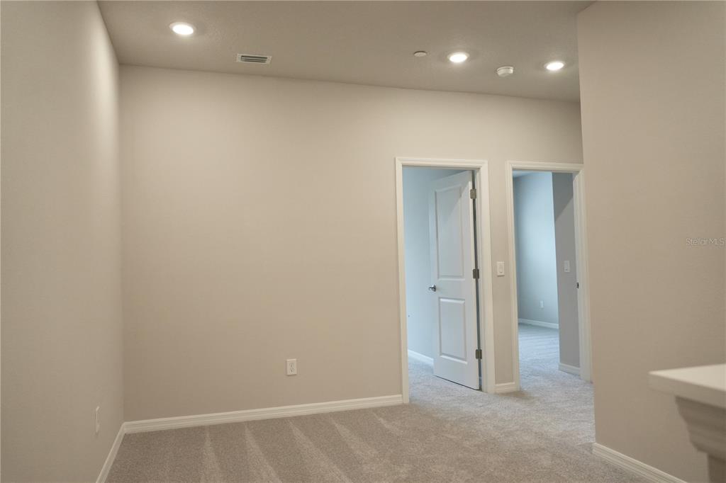 4329 Roush Avenue Orlando, FL 32803 - Photo 7 of 12