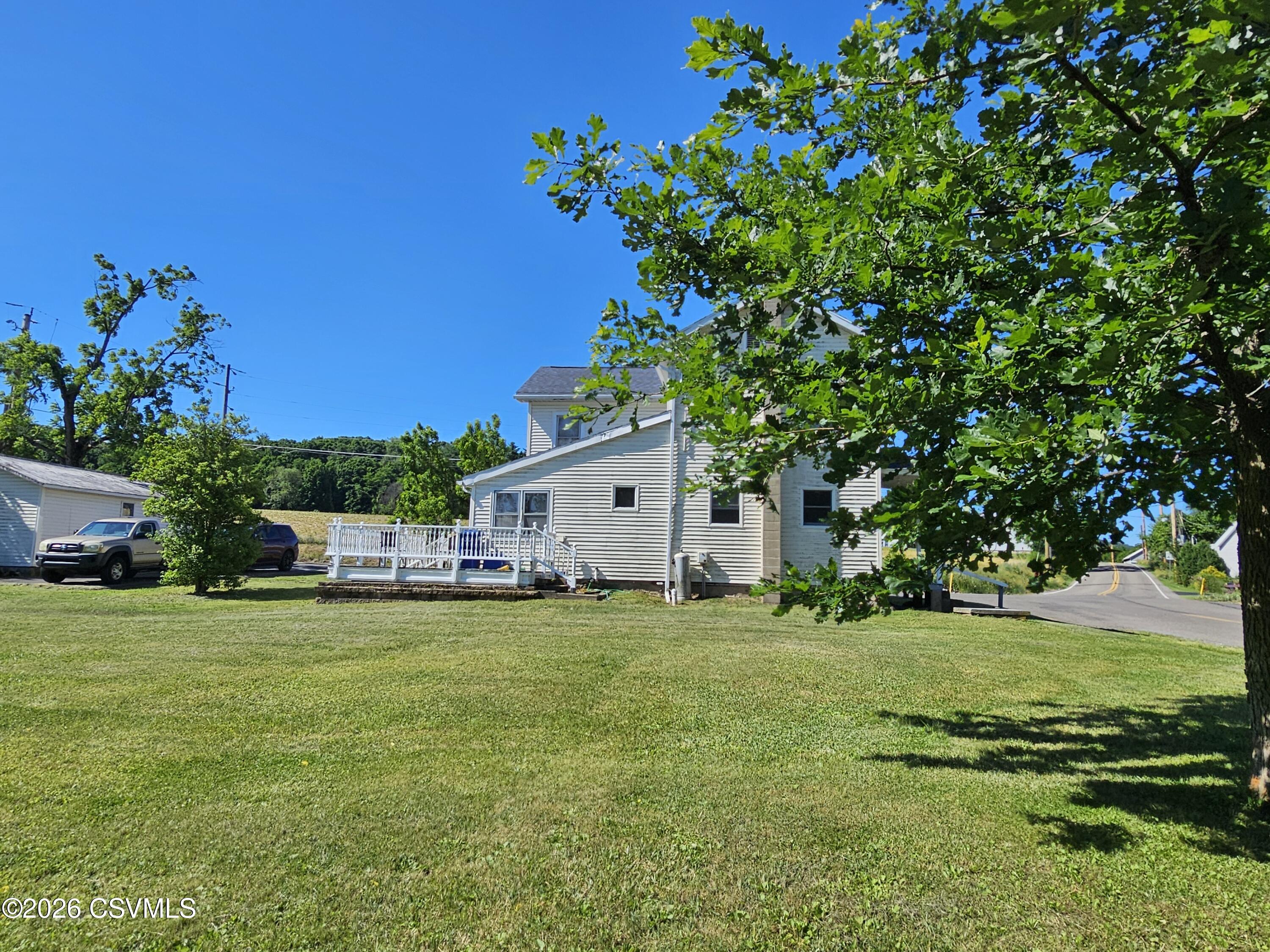 282 Columbia Hill Road Danville, PA 17821 - Photo 4 of 47