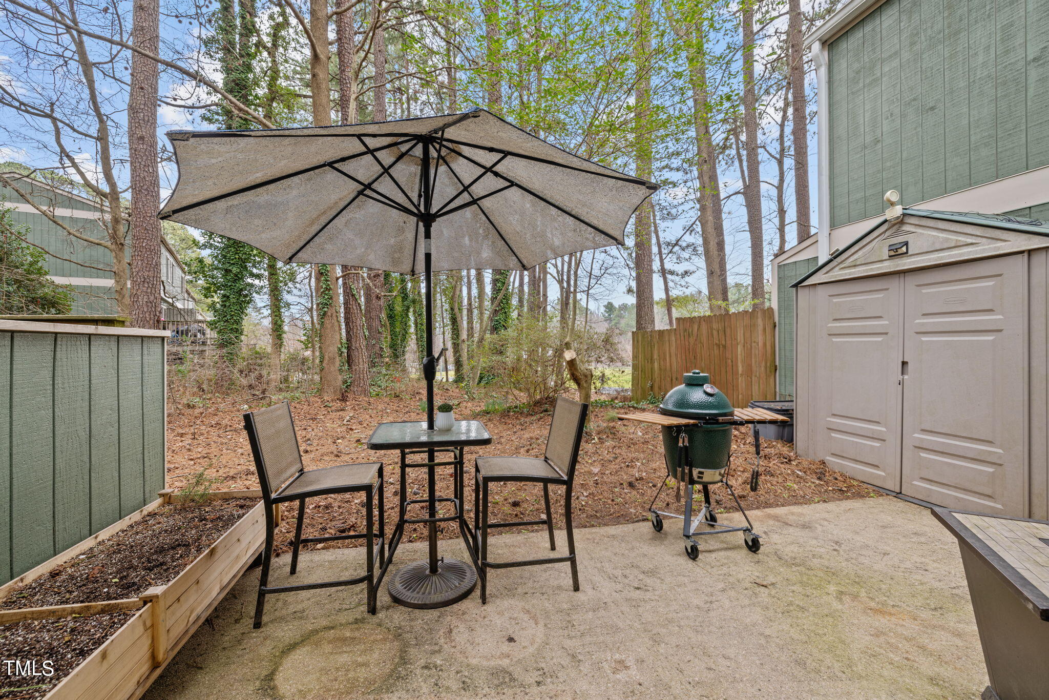 709 Godwin Court Raleigh, NC 27606 - Photo 25 of 31 14-web-or-mls-5Z8A9945
