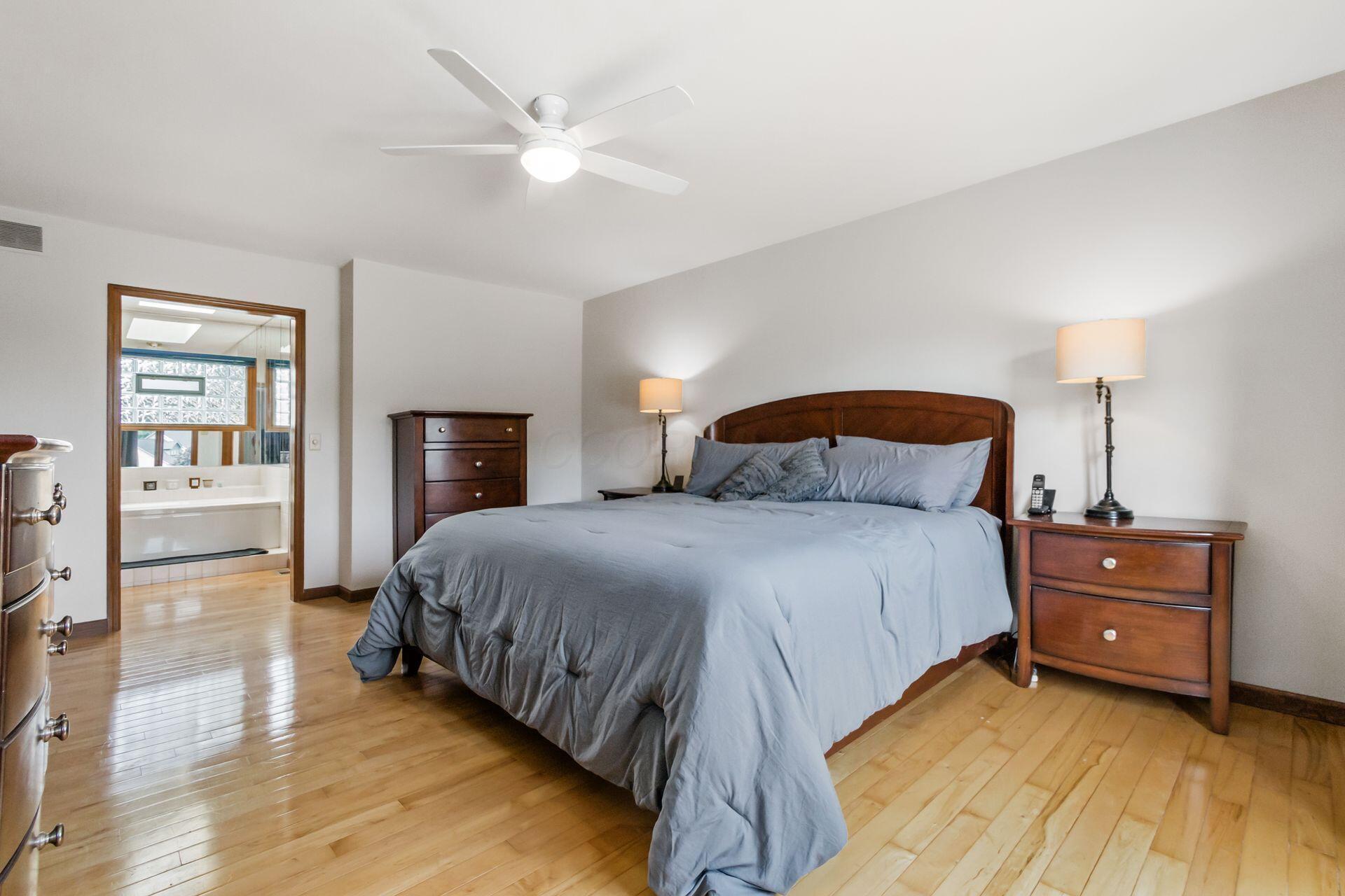129 Meadow Ridge Court Powell, OH 43065 - Photo 25 of 44 Bedroom