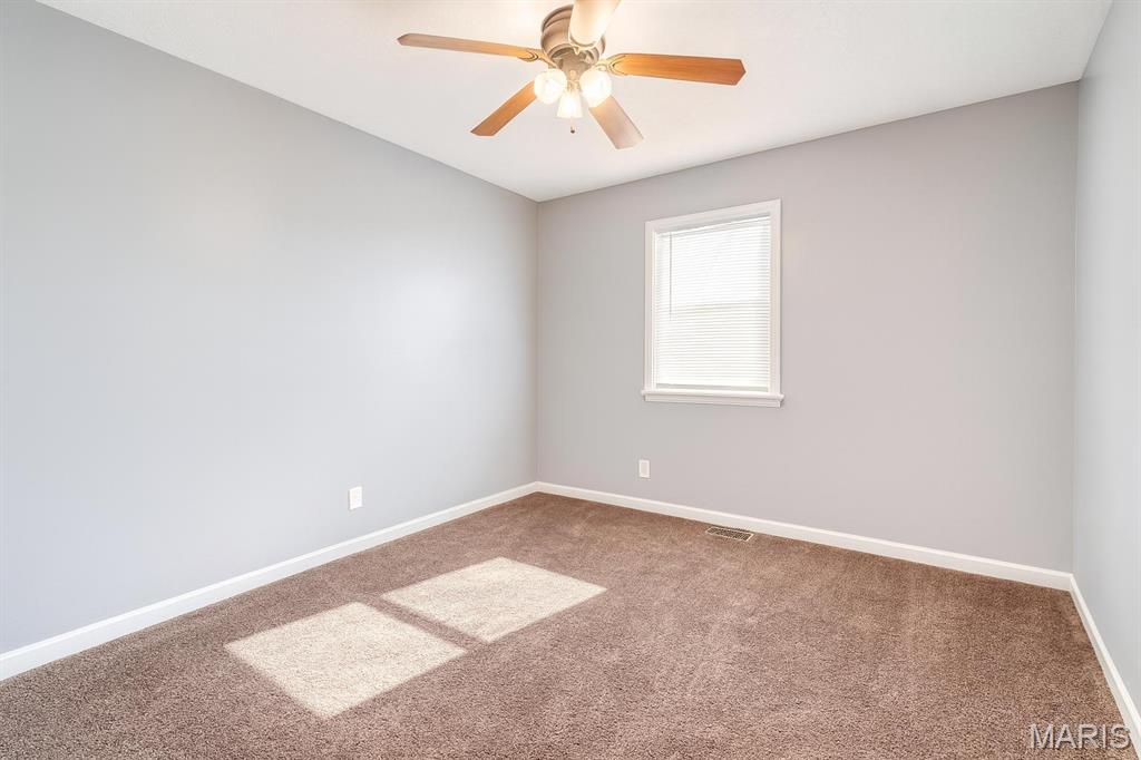 508 Franklin Avenue Troy, IL 62294 - Photo 7 of 13