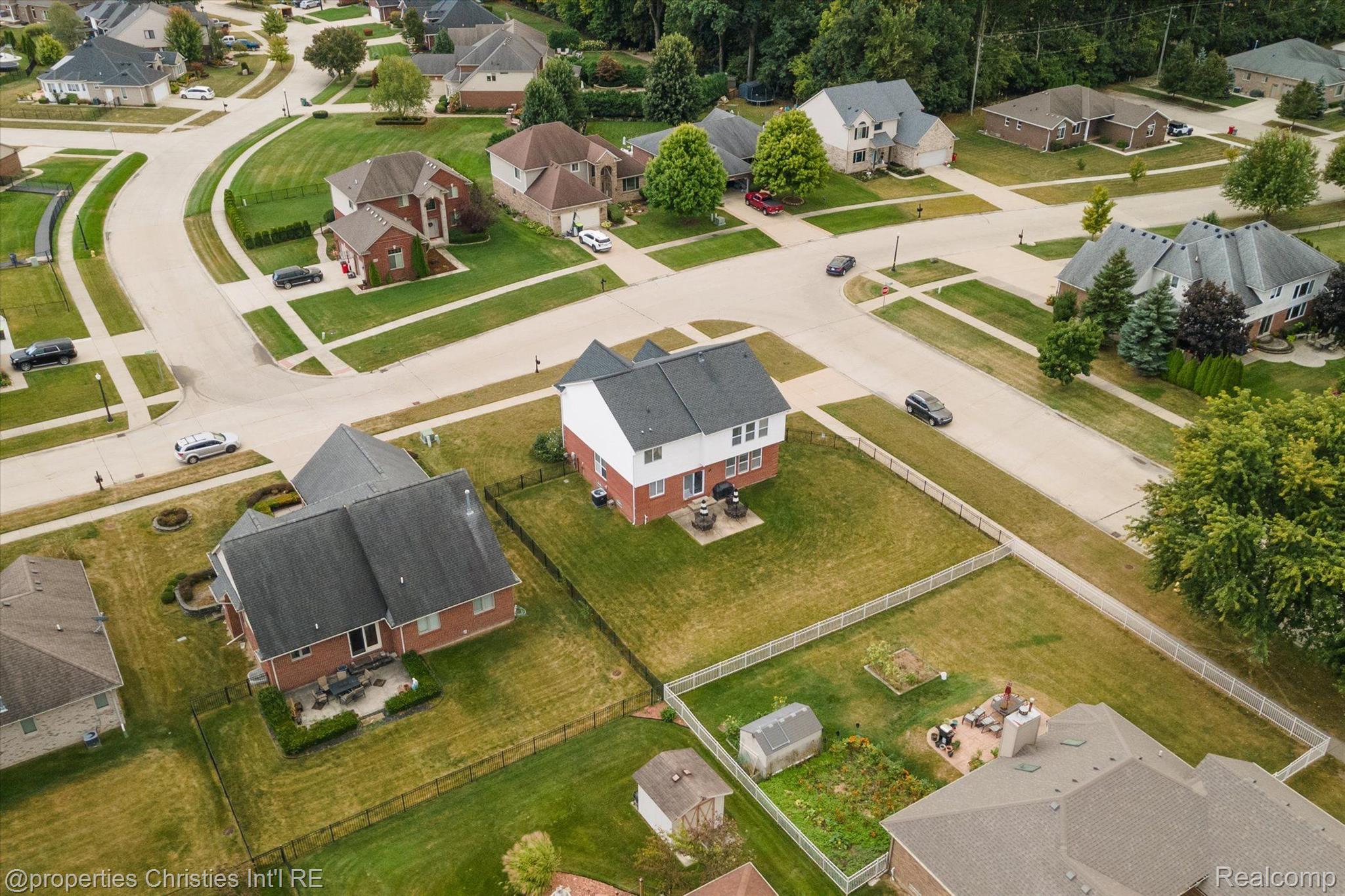 22485 Brantingham Road Macomb, MI 48044 - Photo 48 of 59 Gallery Image 48