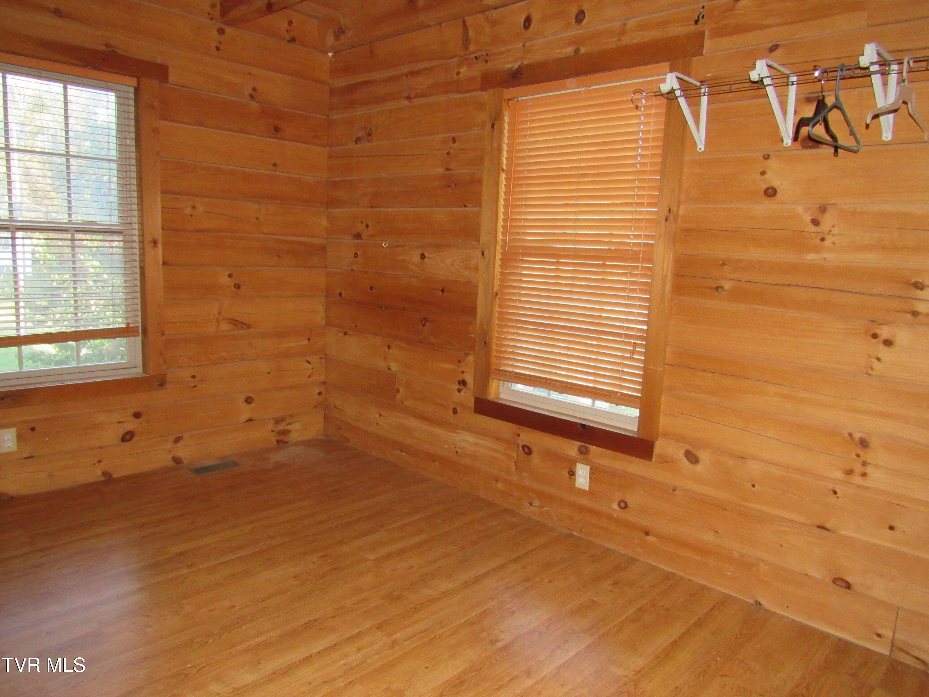 173 Price Road Johnson City, TN 37604 - Photo 13 of 43 IMG_5381