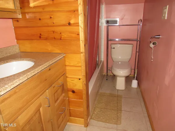 $202,500 | 173 Price Road, Johnson City, TN 37604