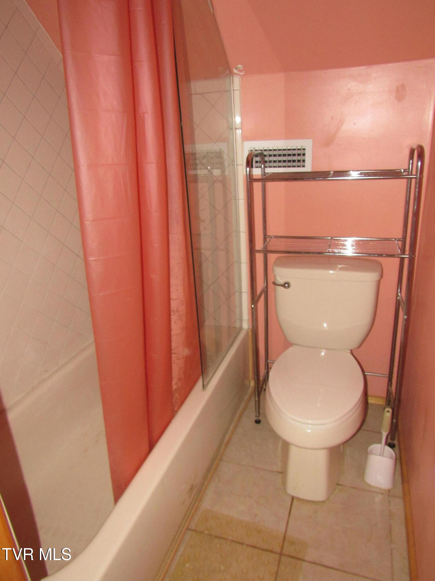 173 Price Road Johnson City, TN 37604 - Photo 25 of 43 IMG_5399