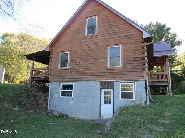 $213,750 | 173 Price Road, Johnson City, TN 37604