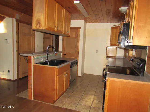 $213,750 | 173 Price Road, Johnson City, TN 37604