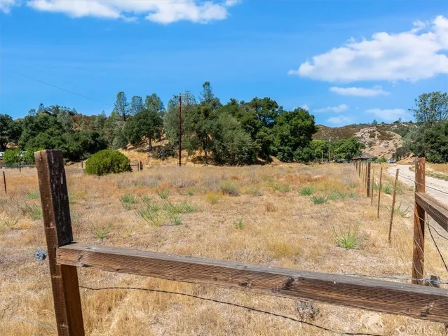 $1,099,000 | 1575 Parkhill Road, Santa Margarita, CA 93453