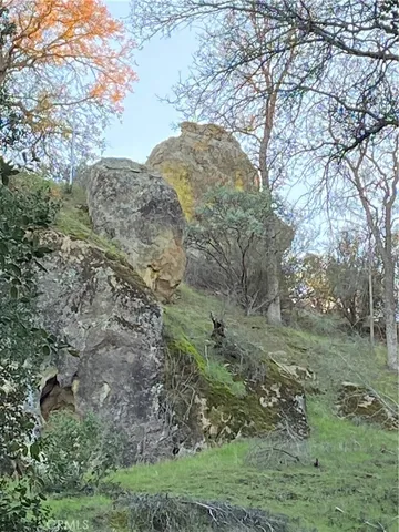 $1,099,000 | 1575 Parkhill Road, Santa Margarita, CA 93453