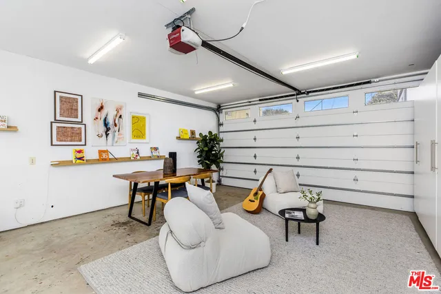 $3,650,000 | 732 Brooks Avenue, Venice, CA 90291