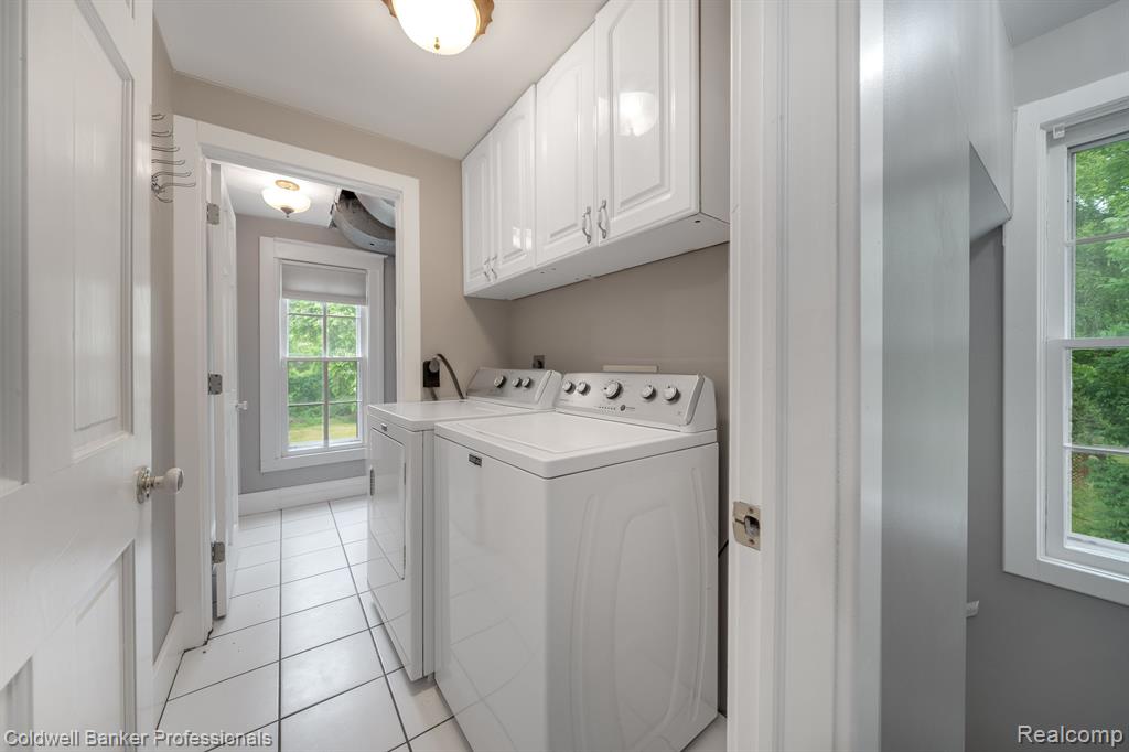 3590 Orchard Lake Road West Bloomfield, MI 48324 - Photo 33 of 34