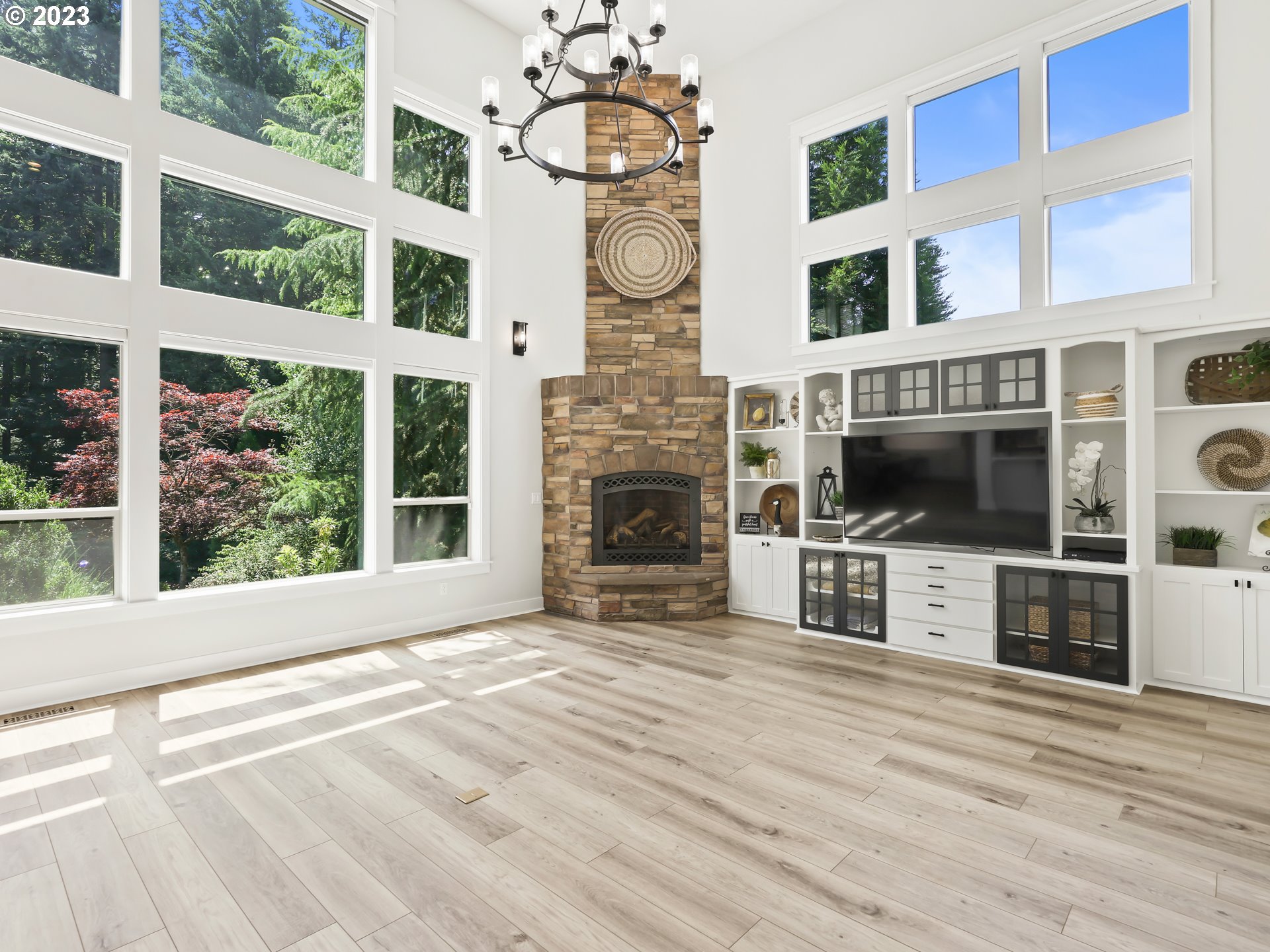 486 Southeast Gabbert Road Gresham, OR 97080 - Photo 10 of 45 Gallery Image 10