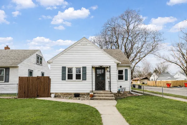 $224,900 | 955 12th Avenue Northeast, Rochester, MN 55906