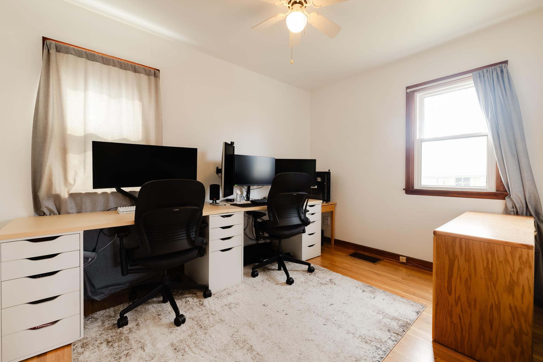 955 12th Avenue Northeast Rochester, MN 55906 - Photo 15 of 21