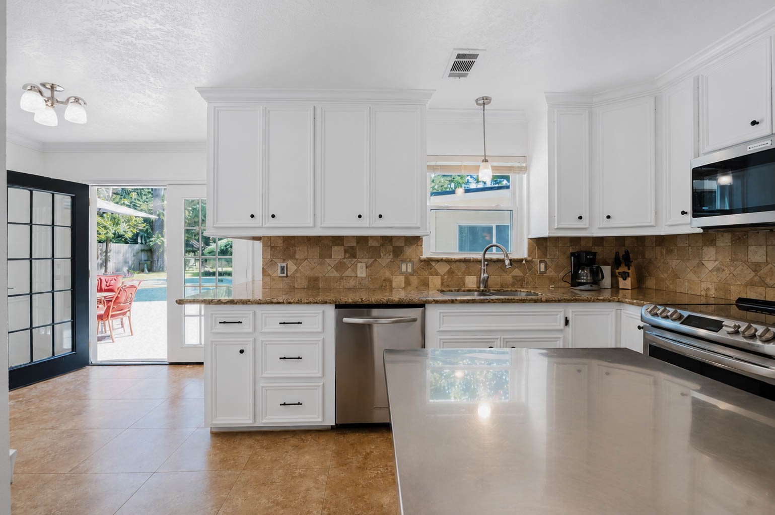 6107 Craigway Road Spring, TX 77389 - Photo 9 of 45 Gallery Image 9
