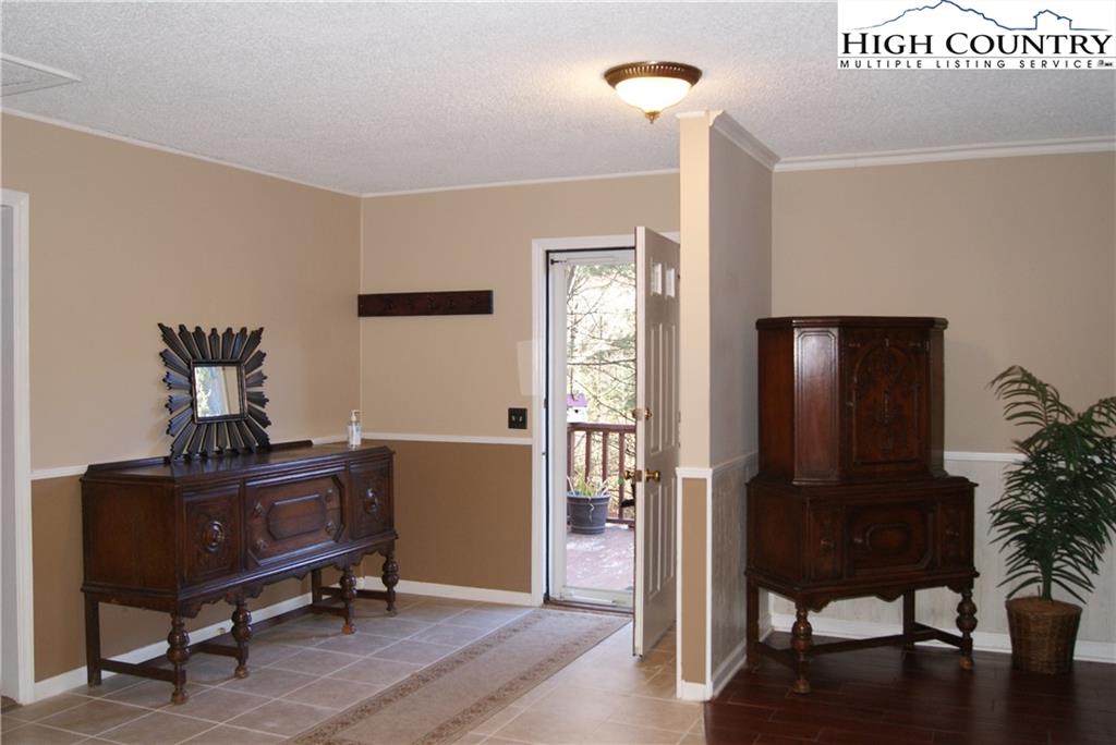 1794 Dewitt Road Sparta, NC 28675 - Photo 4 of 48 Gallery Image 4