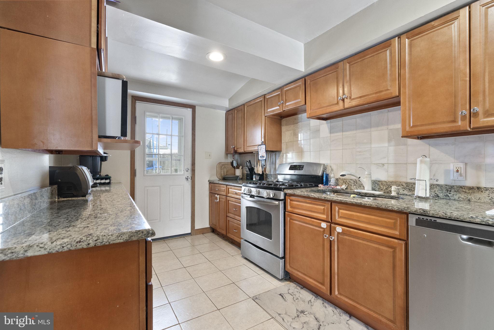 11 Rose Avenue Maple Shade, NJ 08052 - Photo 15 of 31