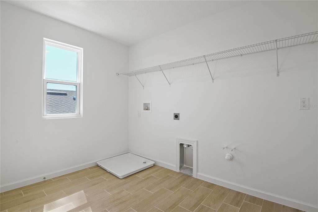 6168 Southwest 64th Terrace Ocala, FL 34474 - Photo 19 of 24 a view of a small room