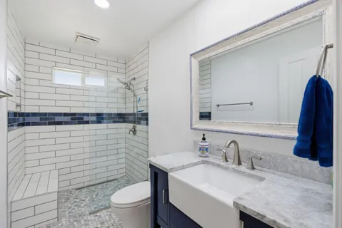a view of a storage & utility room