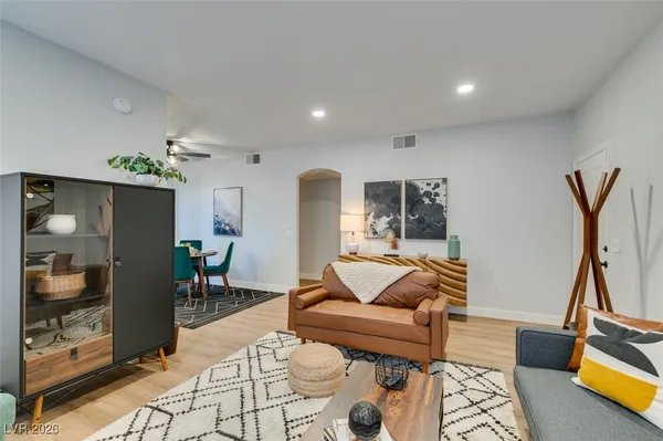 $2,475 | 75 North Valle Verde Drive, Unit 1511, Henderson, NV 89074