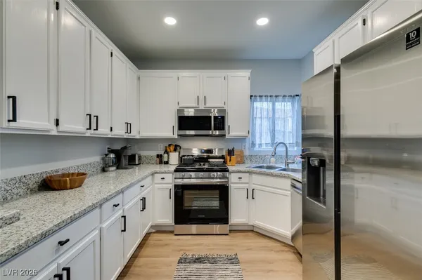 $2,475 | 75 North Valle Verde Drive, Unit 1511, Henderson, NV 89074